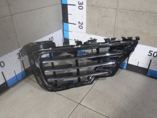 Решетка в бампер правая, ориг. номер 7P6853666G, Volkswagen Touareg NF
