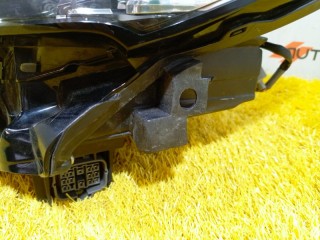 Фара левая, ориг. номер GRF551040, Mazda Mazda6 GL
