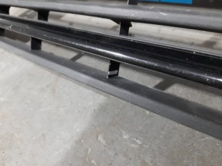 Решетка в бампер центральная, ориг. номер 6RU853677C9B9, Volkswagen Polo SED