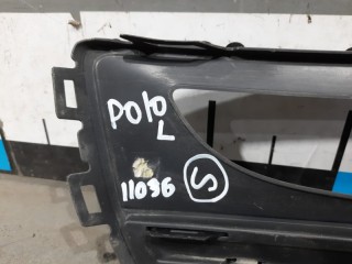 Решетка в бампер левая, ориг. номер 6RU853665F9B9, Volkswagen Polo SED
