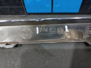 Молдинг заднего бампера центральный, ориг. номер 7P6853835, Volkswagen Touareg NF