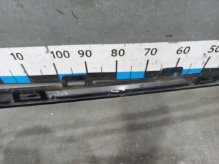 Молдинг заднего бампера центральный, ориг. номер 6RF853835, Volkswagen Polo Sed
