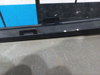 Молдинг переднего бампера центральный, ориг. номер 6RF853101A, Volkswagen Polo Sed