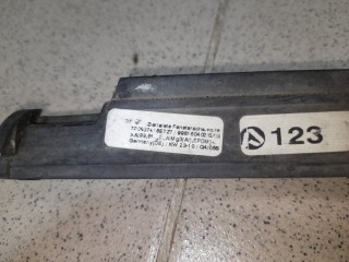 Молдинг стекла, ориг. номер 7P0837476E, Volkswagen Touareg NF