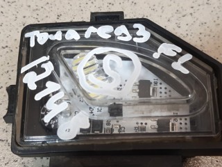 Фонарь подсветки в зеркало, ориг. номер 760945291, Volkswagen Touareg CR 2018-2023