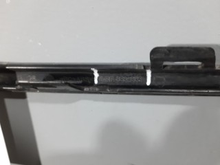 Молдинг заднего бампера центральный, ориг. номер 6RF853835, Volkswagen Polo Sed