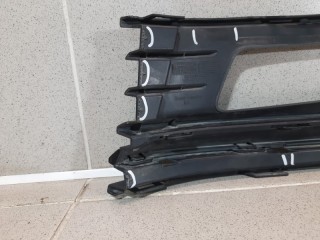 Решетка в бампер правая, ориг. номер 6RU853666F9B9, Volkswagen Polo SED