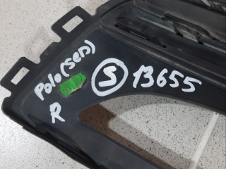 Решетка в бампер правая, ориг. номер 6RU853666F9B9, Volkswagen Polo SED