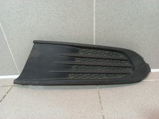 Решетка в бампер левая, ориг. номер 6RU853665C, Volkswagen Polo SED