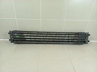 Решетка в бампер центральная, ориг. номер 6RU853677C9B9, Volkswagen Polo SED