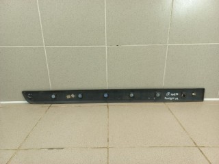 Накладка двери передней правой, ориг. номер 8200439113, Renault Kangoo