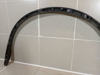 Накладка заднего крыла правого, ориг. номер 7P6854820B9B9, Volkswagen Touareg NF