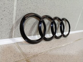 Эмблема на крышку багажника, ориг. номер 8W9853742AT94, Audi A4 B9 2015-2020
