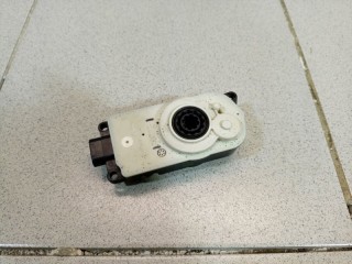 Моторчик заслонки решетки радиатора, ориг. номер 51749854640, BMW 5-Series G30 2016-2020