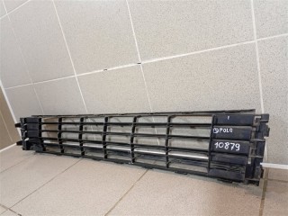 Решетка в бампер центральная, ориг. номер 6RU853677C9B9, Volkswagen Polo SED