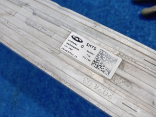 Интеркулер, ориг. номер 302000800AA, Exeed RX