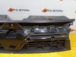 Решетка радиатора, ориг. номер 623103564R, Renault Duster