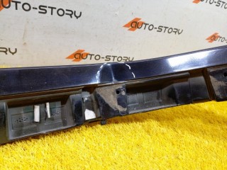 Накладка заднего крыла правого, ориг. номер A46388008019999, Mercedes-Benz G-Class W463
