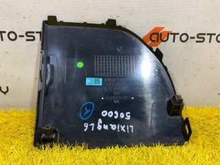 Накладка переднего бампера правая, ориг. номер LAA82160014, LiXiang L6 2024-2026