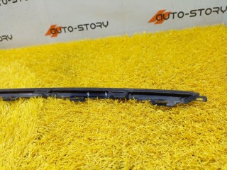 Молдинг заднего бампера центральный, ориг. номер 6RF853835, Volkswagen ­Polo SED