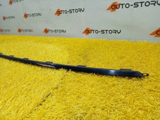 Молдинг заднего бампера центральный, ориг. номер 6RF853835, Volkswagen ­Polo SED