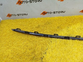 Молдинг заднего бампера центральный, ориг. номер 6RF853835, Volkswagen ­Polo SED