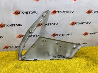 Накладка переднего бампера правая, ориг. номер 8890342615, Geely Coolray 2019-2024