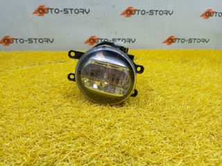 Фара противотуманная левая, ориг. номер 8122048051, Toyota Camry V70