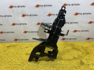 Кронштейн фар правый, ориг. номер 51647421710, BMW X5 G05 2018-2023
