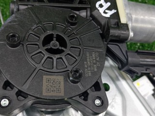 стеклоподъемник передний правый, ориг. номер 42896013, Buick Envista 2022-2026