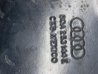 кронштейн глушителя, ориг. номер 80A253144E, Audi Q5 2020-2025