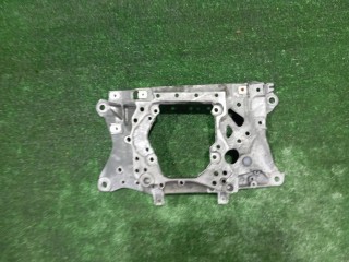 кронштейн коробки (балка кпп), Audi Q7 2019-2024