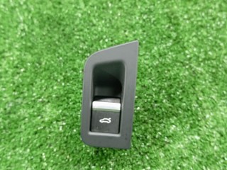 кнопка открытия багажника, ориг. номер 4M0959831, Audi Q7 2019-2024