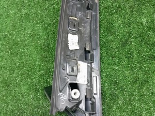 накладка крышки багажника, ориг. номер 84268116, GMC Terrain 2021-2026