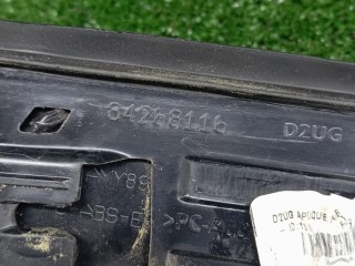 накладка крышки багажника, ориг. номер 84268116, GMC Terrain 2021-2026