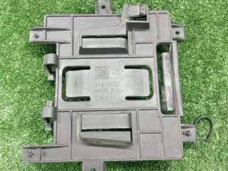 кронштейн блока управления, ориг. номер 84803092, GMC Terrain 2021-2026