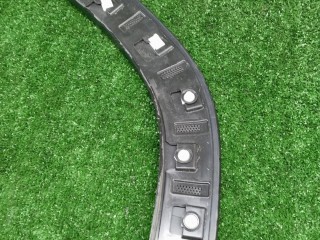 накладка колесной арки передняя правая, ориг. номер 23188327, GMC Terrain 2021-2026