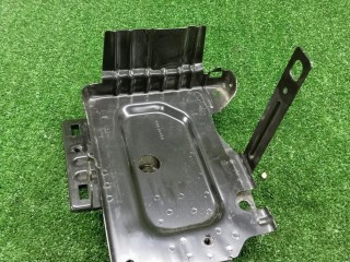 полка аккумулятора, ориг. номер 84618340, GMC Terrain 2021-2026