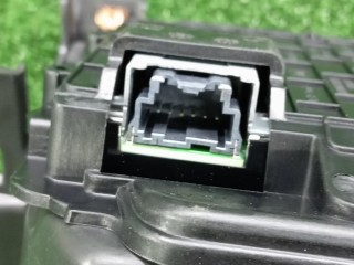 беспроводное зарядное устройство, ориг. номер 688330893, 42828092, Buick Envista 2022-2026