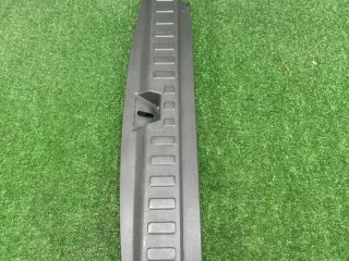 накладка внутренняя на заднюю панель кузова, ориг. номер 84445055, GMC Terrain 2021-2026