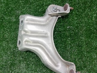 кронштейн (крепление) Volkswagen Taos 2020-2024, 5QM253461BM