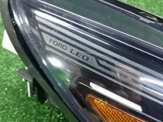 фара правая, ориг. номер PJ6B-19E014-BC, Ford Escape 2023-2026