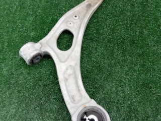 рычаг передний правый, ориг. номер LX613A423, Ford Escape 2023-2026
