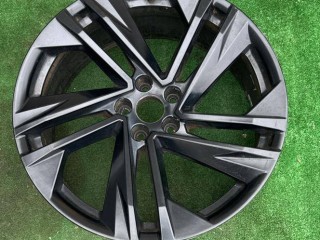диск литой Audi Q7 2019-2024