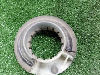 проставки под пружины зад., ориг. номер 550326RN0AB1, Nissan Rogue 2020-2024