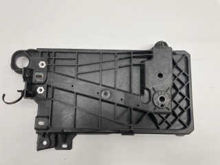 Полка аккумулятора, ориг. номер 8391047935, 7048544500, Geely Tugella 2019-2023