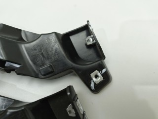 крепление бампера переднего правый, ориг. номер 25467447, Chevrolet Equinox 4 2024-2026