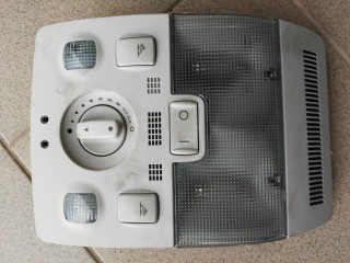 фонарь салона (плафон) передний Audi A4 B7 2004-2009, 8E0947135BJ