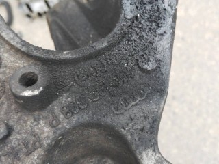 кронштейн двигателя правый Audi A6 2004-2008, 4F0199308P