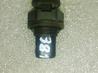 отбойник крышки багажника, ориг. номер 6Q6827499C, Volkswagen Touareg 2 поколение 2010-2014